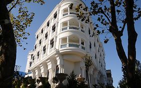 Paradise Island Hotel